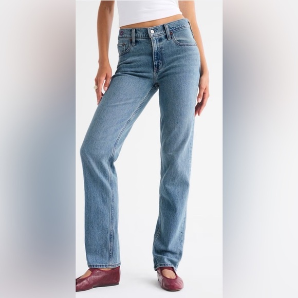 Abercrombie & Fitch Denim - Abercrombie & Fitch Mid Rise Straight Jeans 12 32